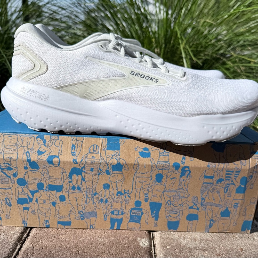 Brooks Glycerin 21 Men’s White Sneakers